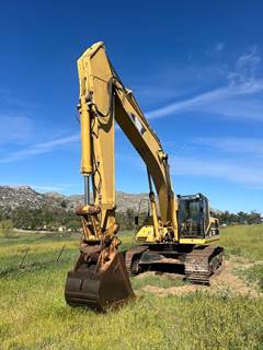 Caterpillar 325BL Excavator