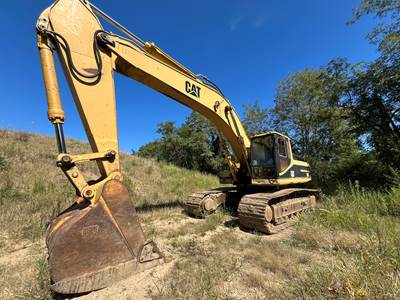 Caterpillar 330L Excavator