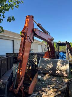 Hitachi EX120-2 Excavator