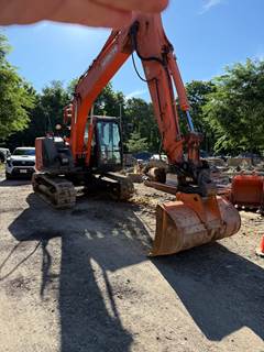 Hitachi ZX135US-5 Excavator