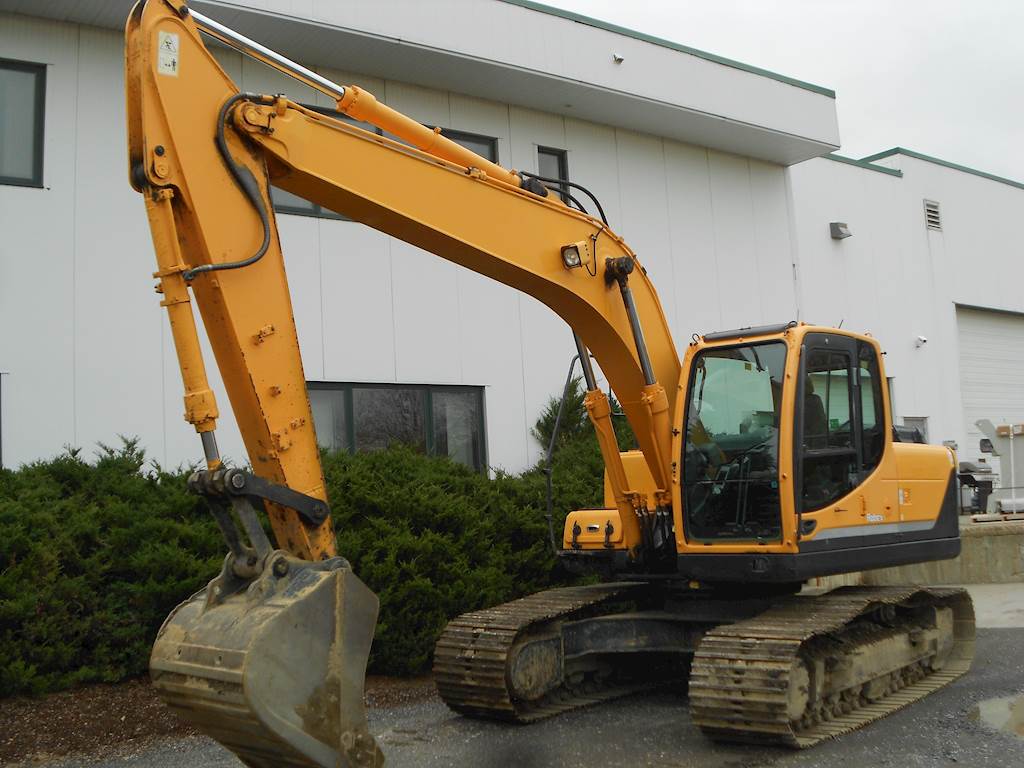 Hyundai ROBEX 180 LC-9 Excavator