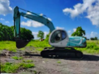 Kobelco SK200LC-5 Excavator
