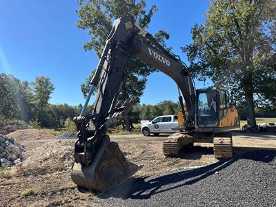 Volvo EC160DL Excavator