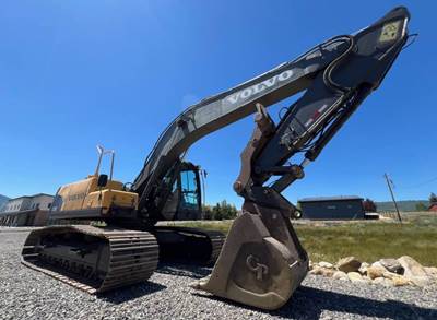 Volvo EC210CL Excavator
