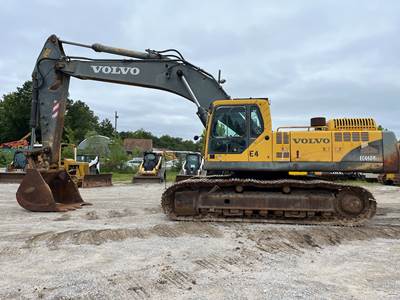 Volvo EC460B LC Excavator