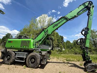 Sennebogen 728E Harvester
