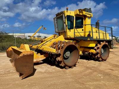 2018 BOMAG BC772EB-2 Padfoot Roller Compactor