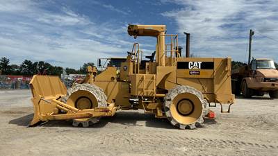 Caterpillar 815B Soil Compactor