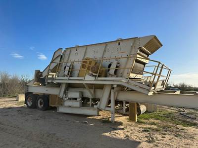 Metso HPV14 3 deck Screening Plant