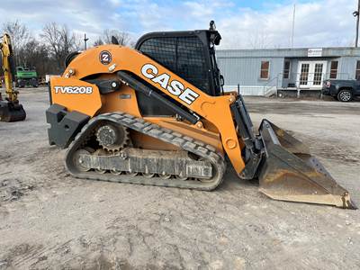 Case TV620B Skid Steer
