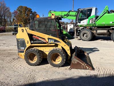Caterpillar 228 Track Skid Steer