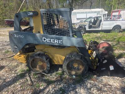 John Deere 326E Track Skid Steer