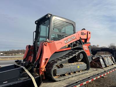 Kubota SVL75-2 Compact Track Loader