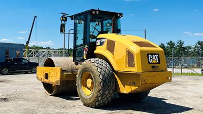 Caterpillar CS66B Smooth Drum Roller Compactor