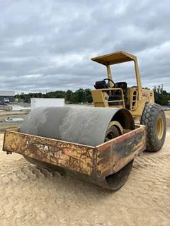 Hypac C850B Smooth Drum Roller Compactor