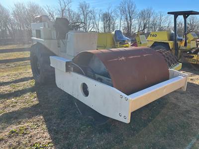 Tampo RS-16 Smooth Drum Roller Compactor