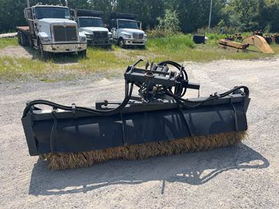 Caterpillar BA25 Sweeper Attachment