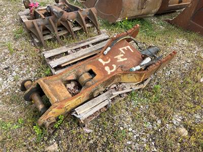 Caterpillar HYDRAULIC THUMB Thumb