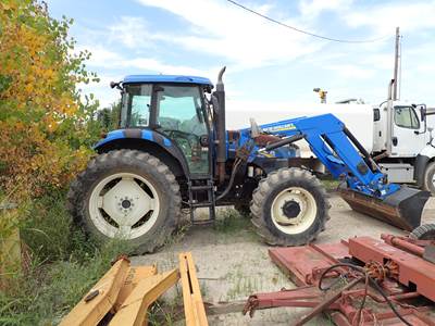 New Holland TS6125 Tractor