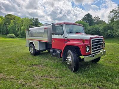 International S1900 Water Truck