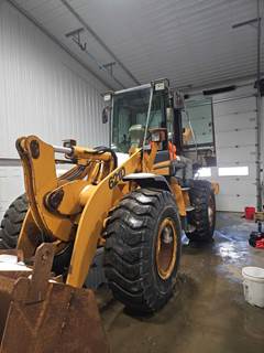 Case 621D Wheel Loader