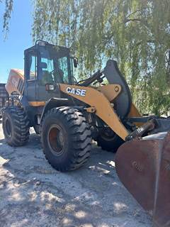 Case 621G Wheel Loader
