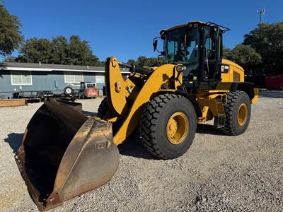 Caterpillar 938M Wheel Loader