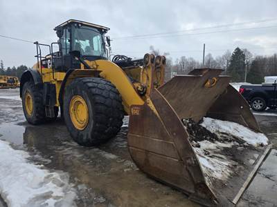 Caterpillar 982M Wheel Loader