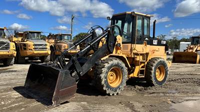 Caterpillar IT18F Large Wheel Loader