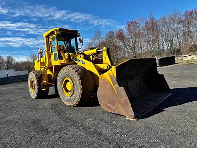 Komatsu WA450 Wheel Loader