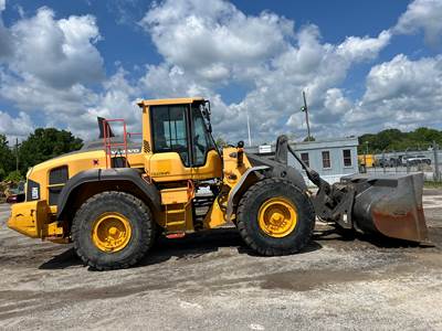 Volvo L110H Wheel Loader