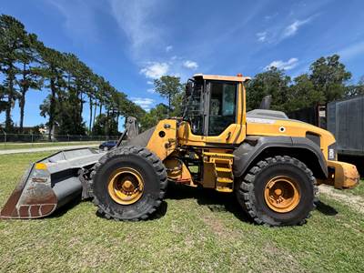 Volvo L110H Wheel Loader