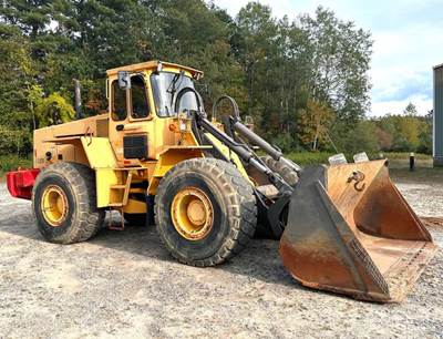 Volvo L120 Wheel Loader