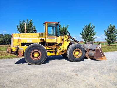 Volvo L120B Wheel Loader