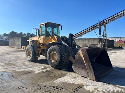 Volvo L120E Wheel Loader
