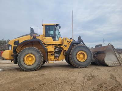 Volvo L220H Wheel Loader