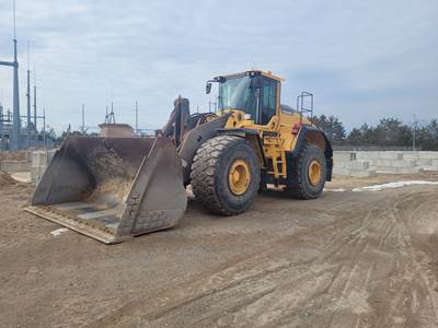 Volvo L220H Wheel Loader