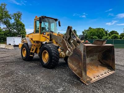 Volvo L90E Wheel Loader