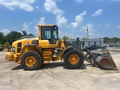 Volvo L90H Wheel Loader