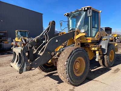 Volvo L90H Wheel Loader