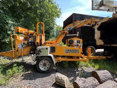 Bandit INTIMIDATOR 15XPC Chipper