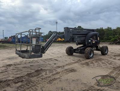 JLG 450AJ SERIES II Articulating Boom Lift