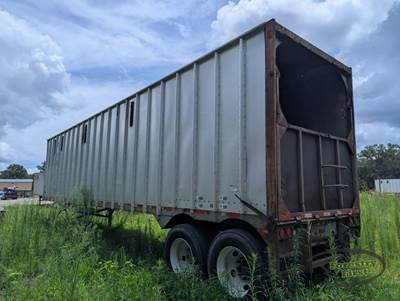 Peerless 43' Chip Trailer