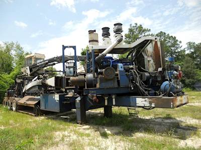 1998 Peterson Pacific 5000G Whole Tree Chipper