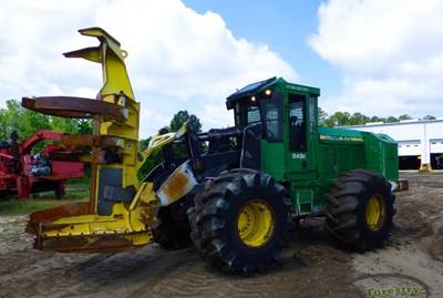 John Deere 843K Feller Buncher