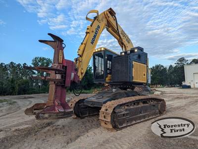 Komatsu XT445L-3 Feller Buncher