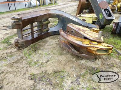 Caterpillar Log Grapple