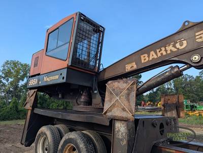 Barko 595ML Trailer-Mounted Log Loader