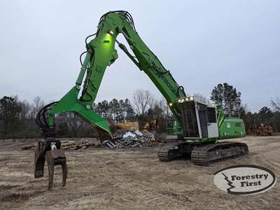 Sennebogen 830E Log Loader