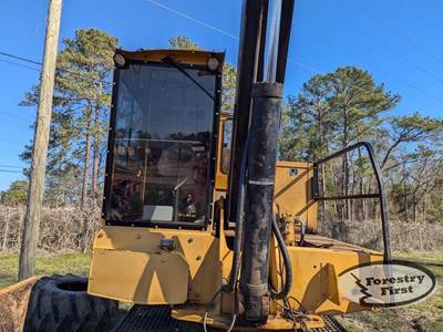 Tigercat 234 Subframe Mounted Log Loader